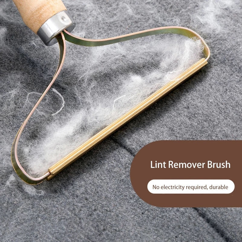 Portable Lint Remover | Cloth Fuzz Shaver with Wooden Handle