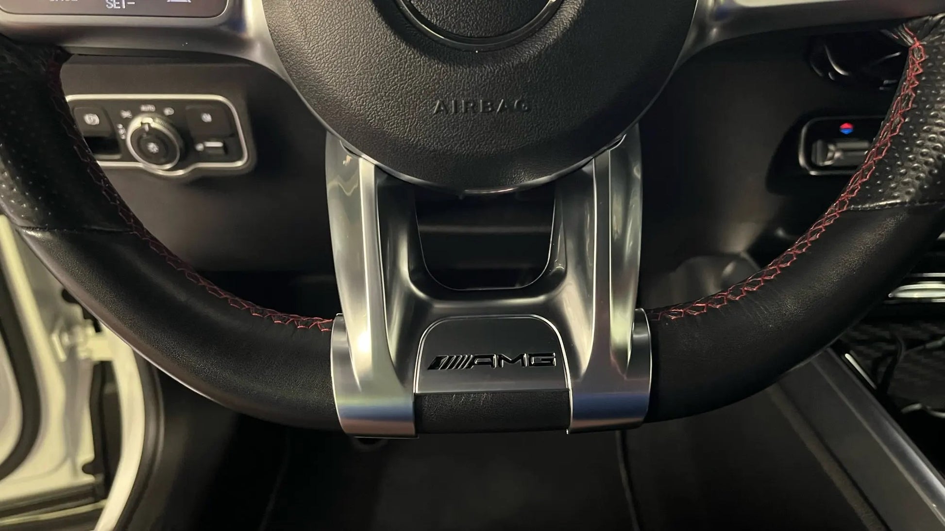 Car Steering Wheel Lower Trim Cover for Mercedes AMG Sport (2019+)